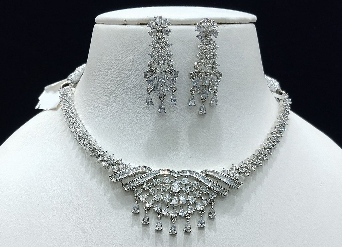 Silver Colour Silver Plating Necklace By Chokerset CSNAD748
