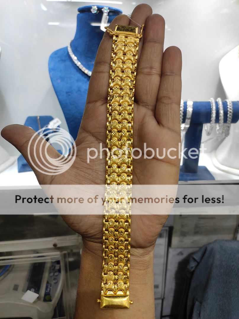 200 Milligram Gold Forming Bracelet By Chokerset WAB536