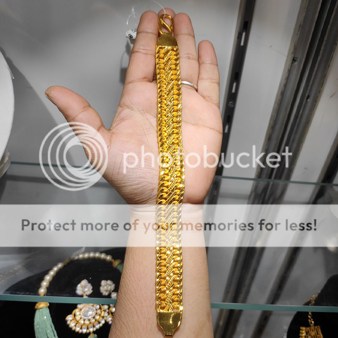 200 Milligram Gold Forming Bracelet By Chokerset WAB623