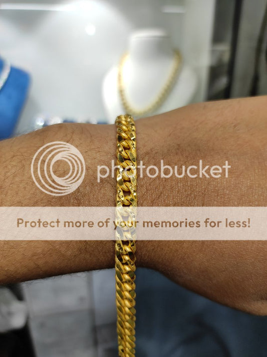 200 Milligram Gold Forming Bracelet By Chokerset WAB519