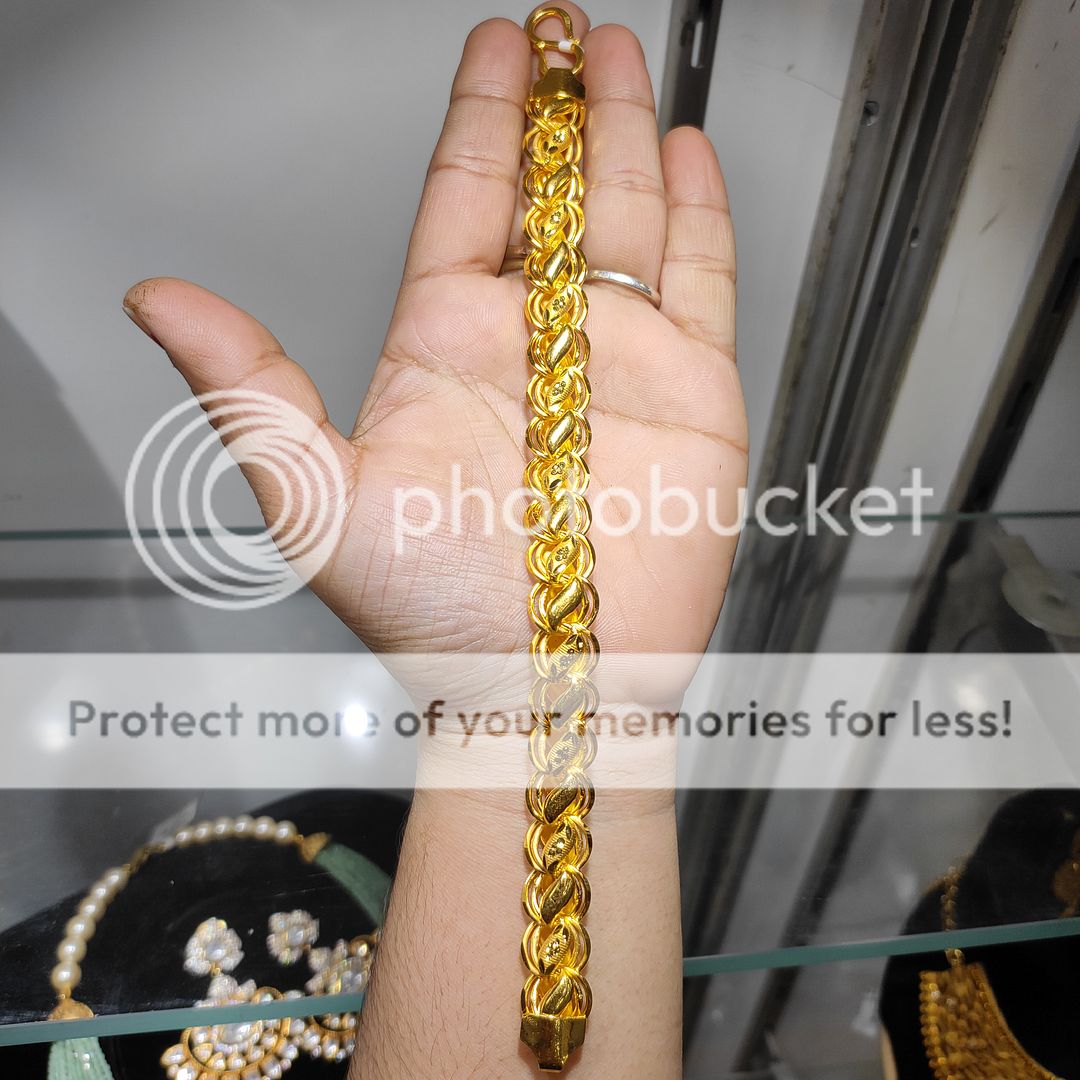 200 Milligram Gold Forming Bracelet By Chokerset WAB641