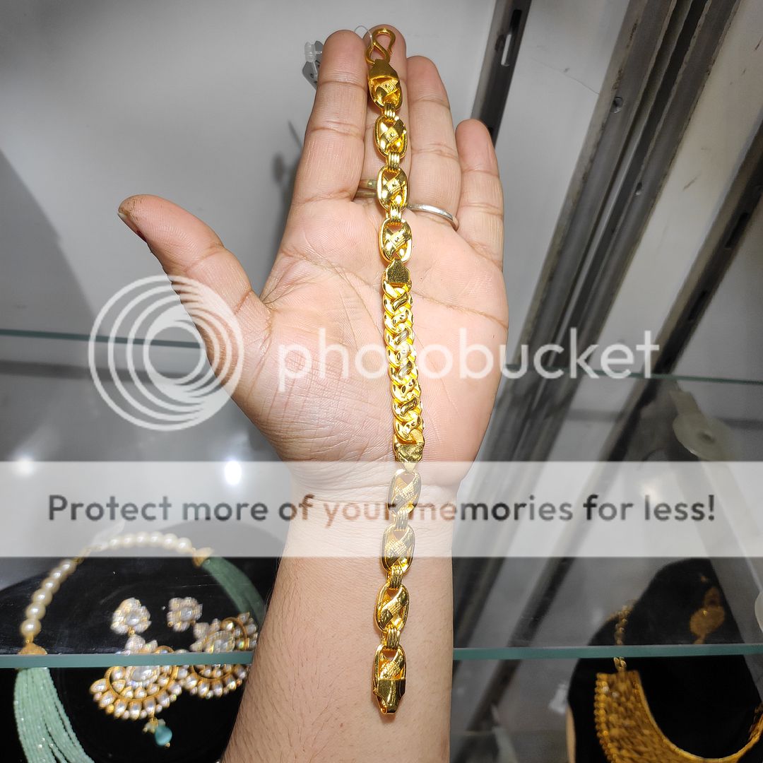 200 Milligram Gold Forming Bracelet By Chokerset WAB638