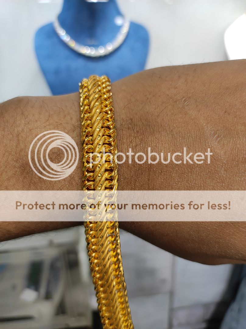 200 Milligram Gold Forming Bracelet By Chokerset WAB544