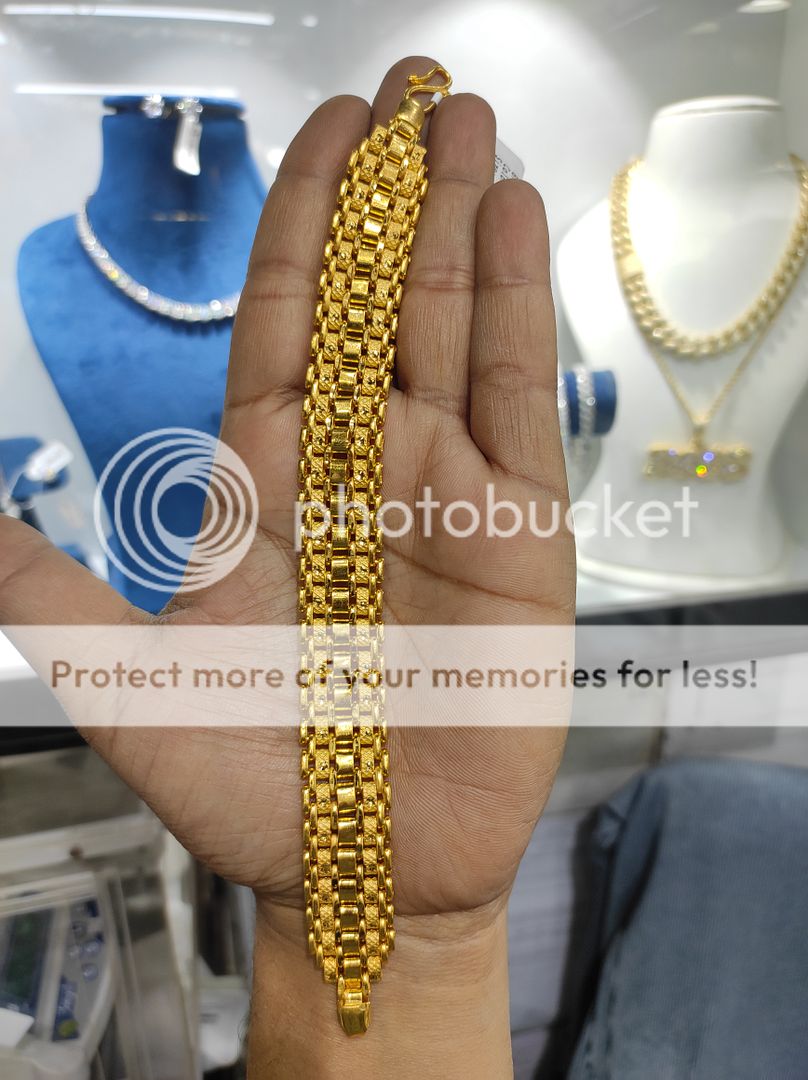 200 Milligram Gold Forming Bracelet By Chokerset WAB542