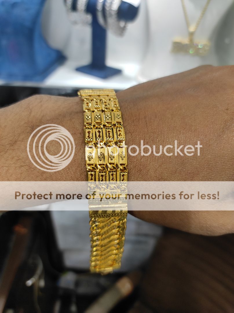 200 Milligram Gold Forming Bracelet By Chokerset WAB558