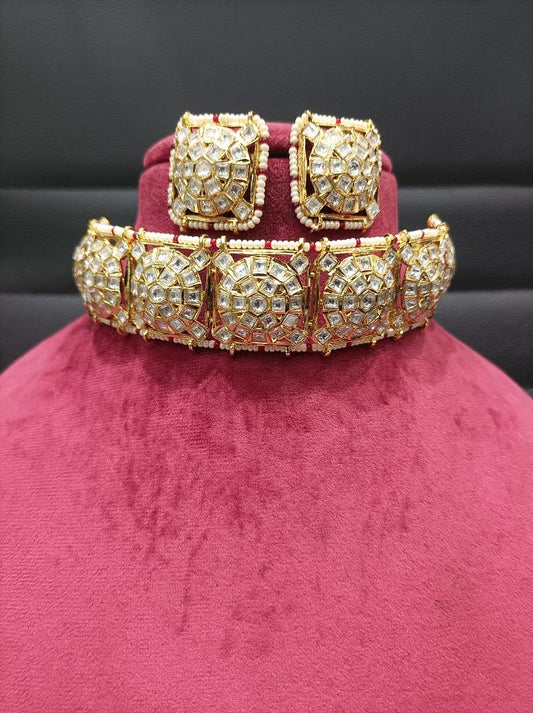 Polki Antique Necklace By Chokerset Colour Gold, Plating Gold CSKS4398