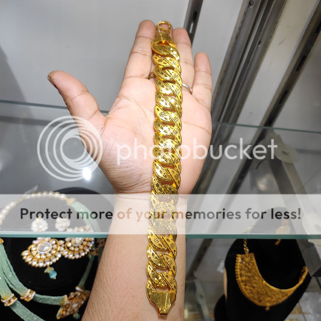 200 Milligram Gold Forming Bracelet By Chokerset WAB646