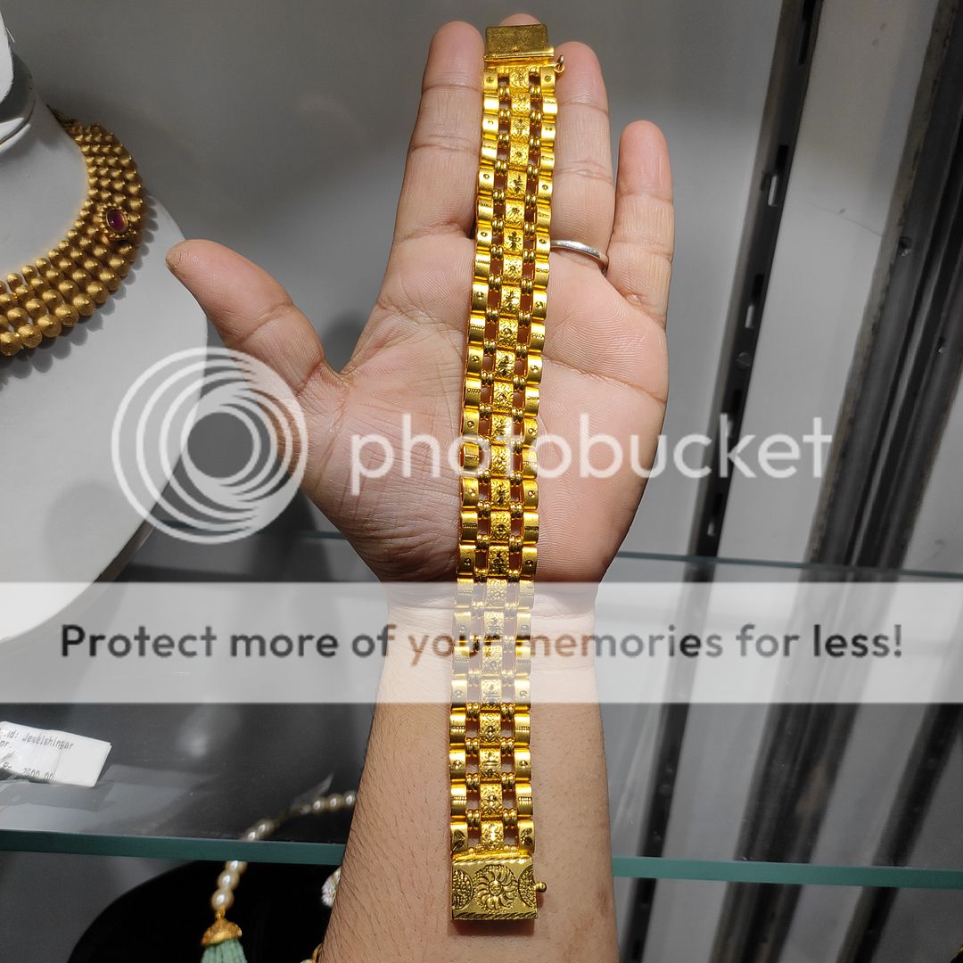 200 Milligram Gold Forming Bracelet By Chokerset WAB620