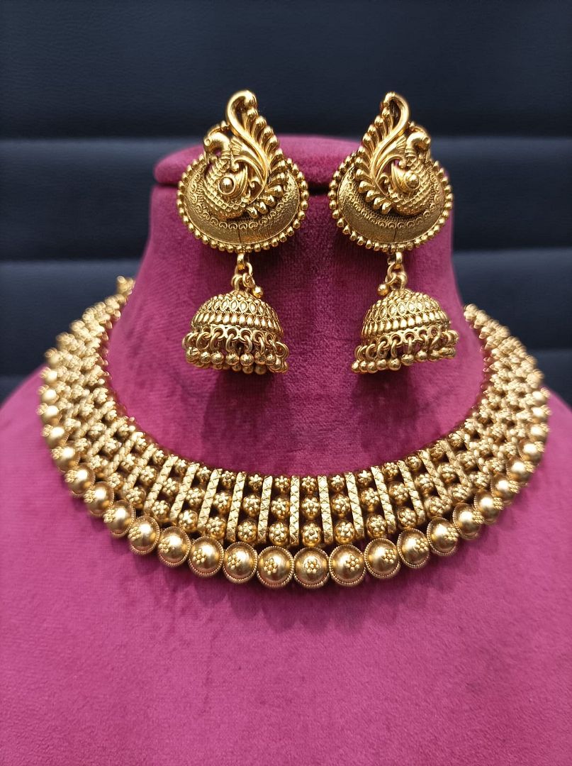 Polki Antique Necklace By Chokerset Colour Gold, Plating Gold CSKS4381