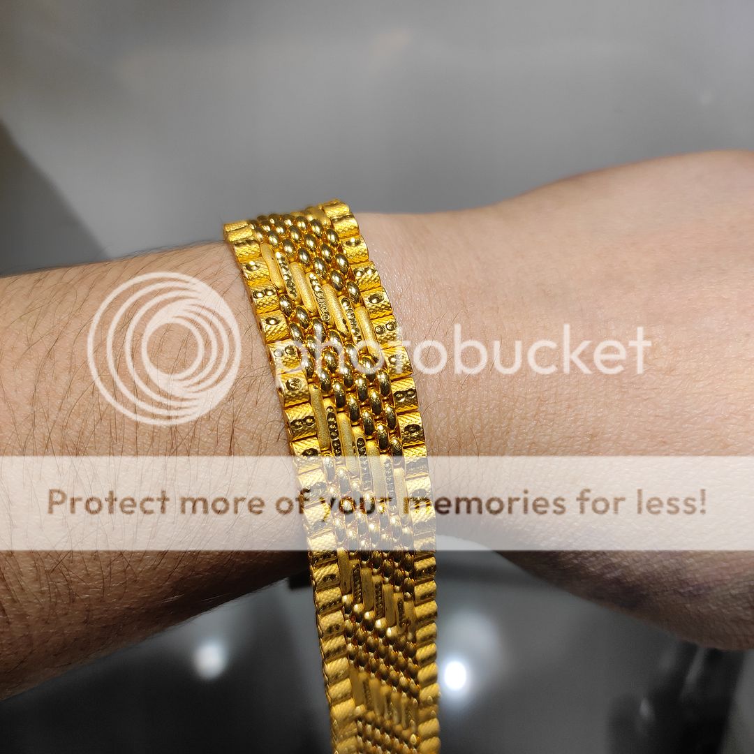 200 Milligram Gold Forming Bracelet By Chokerset WAB618