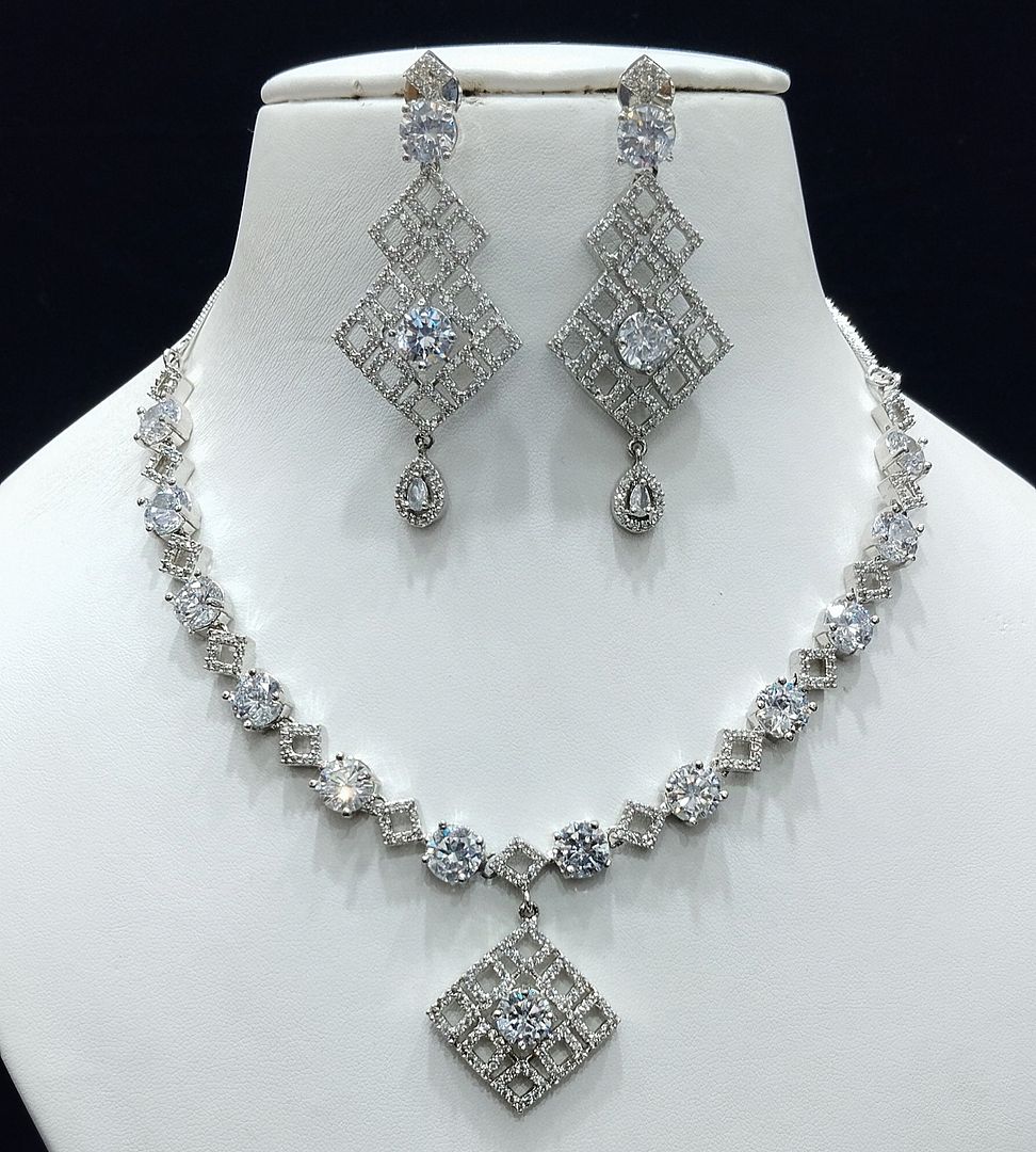 Silver Colour Silver Plating Necklace By Chokerset CSNAD745