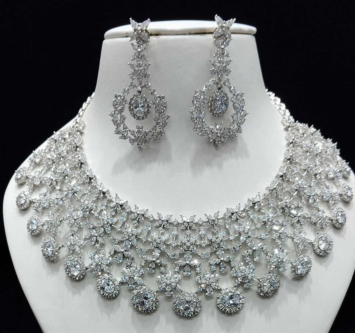 Silver Colour Silver Plating Necklace By Chokerset CSNAD767