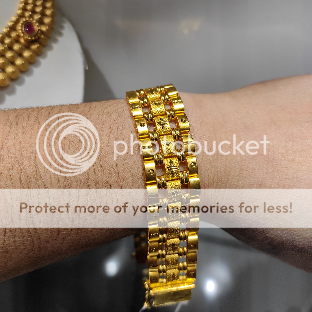 200 Milligram Gold Forming Bracelet By Chokerset WAB620