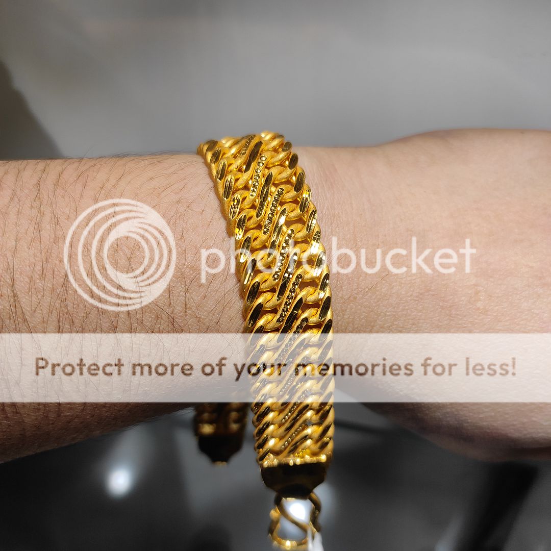 200 Milligram Gold Forming Bracelet By Chokerset WAB623