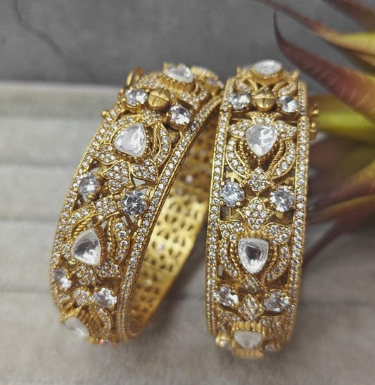 Fine Antique Polki Kundan Bangles By Chokerset Colour Gold, Plating Gold CSBG3354