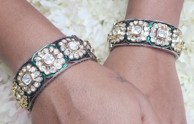 Fine Antique Polki Kundan Bangles By Chokerset Colour Gold, Plating Gold CSBG3362