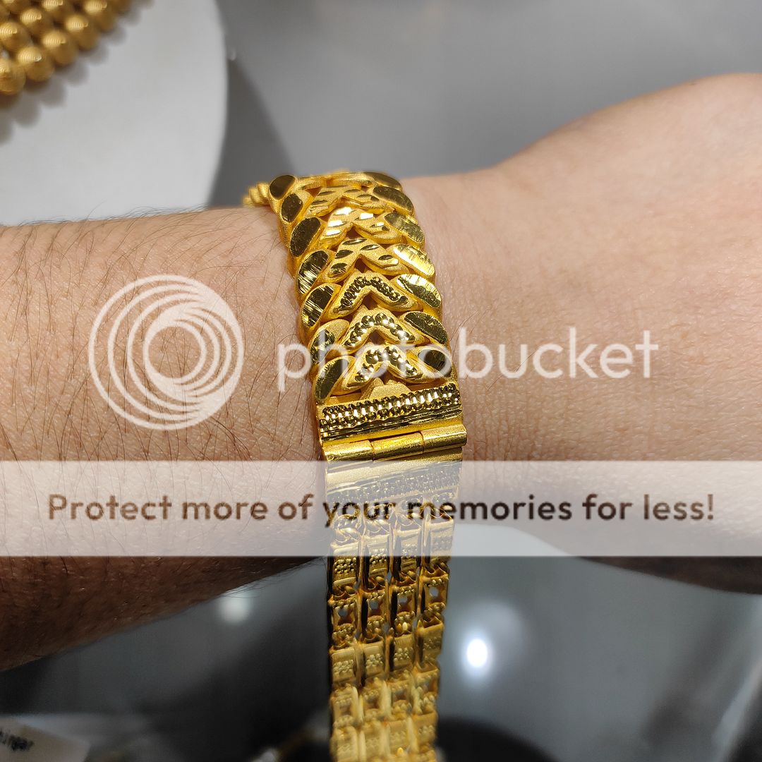 200 Milligram Gold Forming Bracelet By Chokerset WAB627