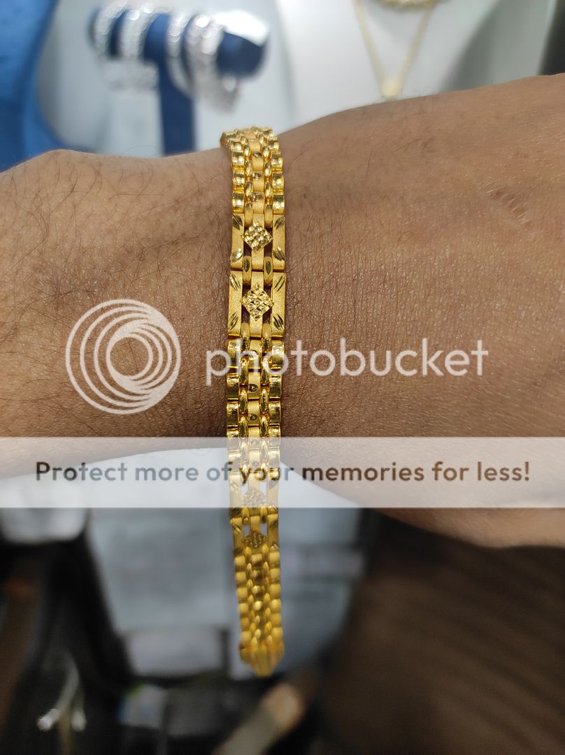 200 Milligram Gold Forming Bracelet By Chokerset WAB557