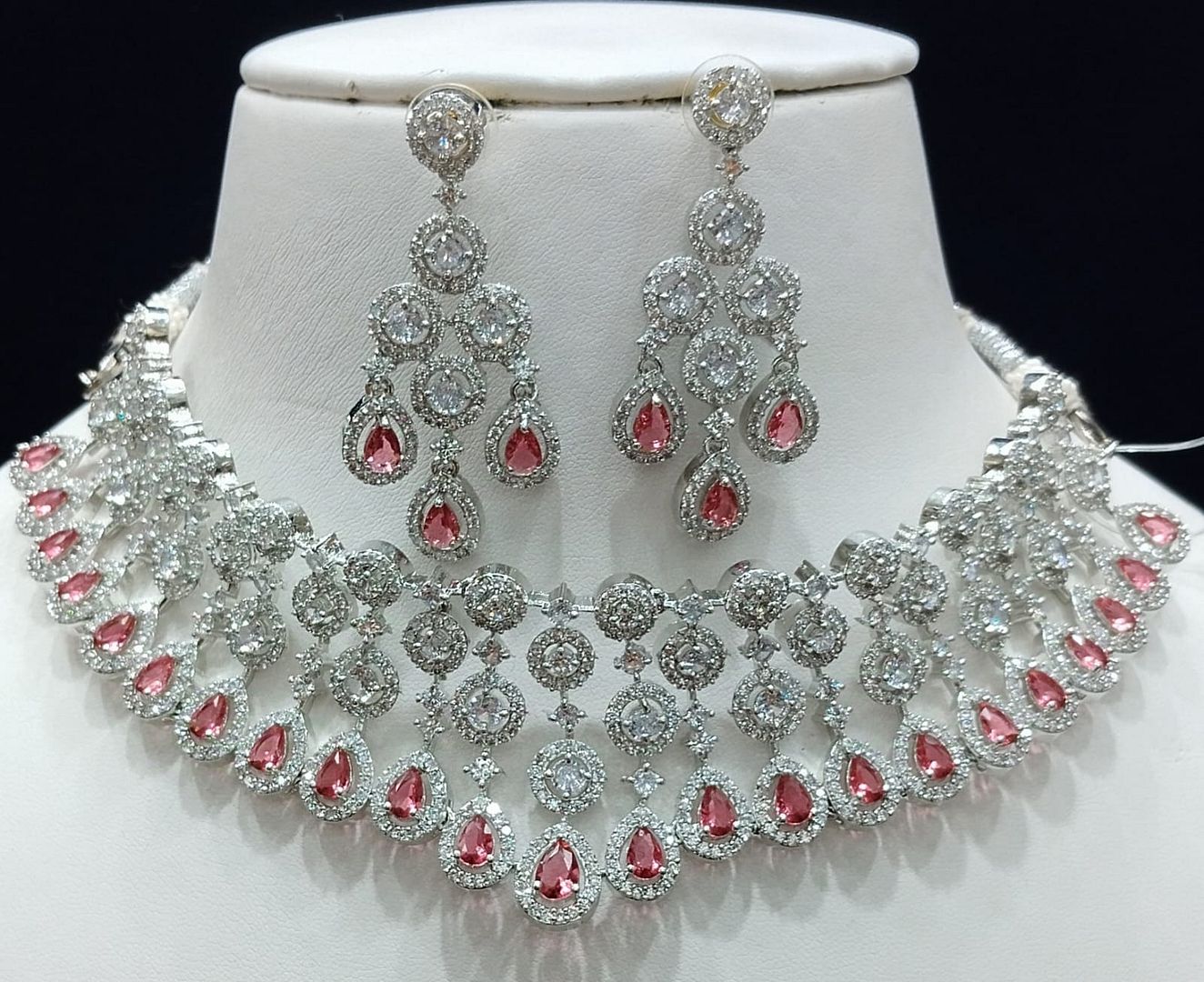 Zircon Necklace By Chokerset Colour Pink, Plating Silver CSNA4472