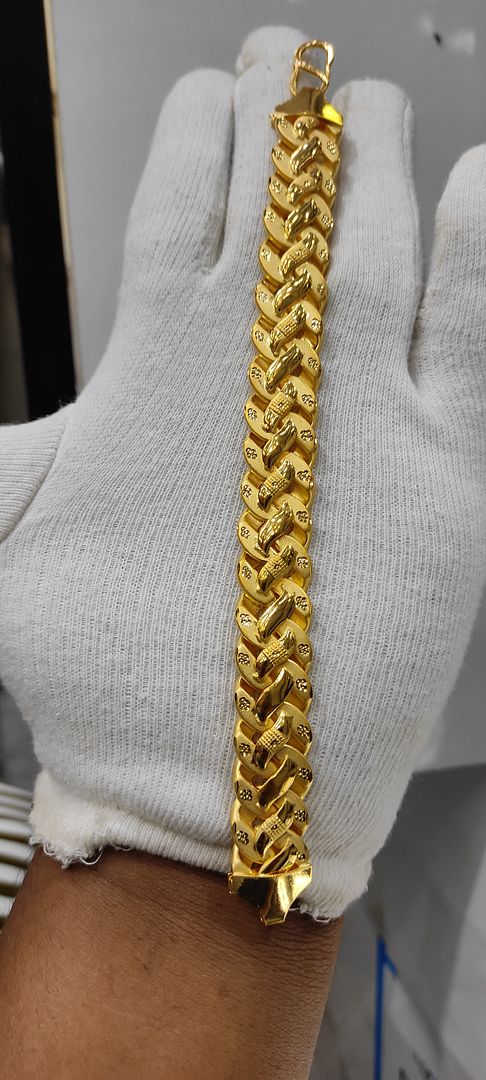 BRACE693