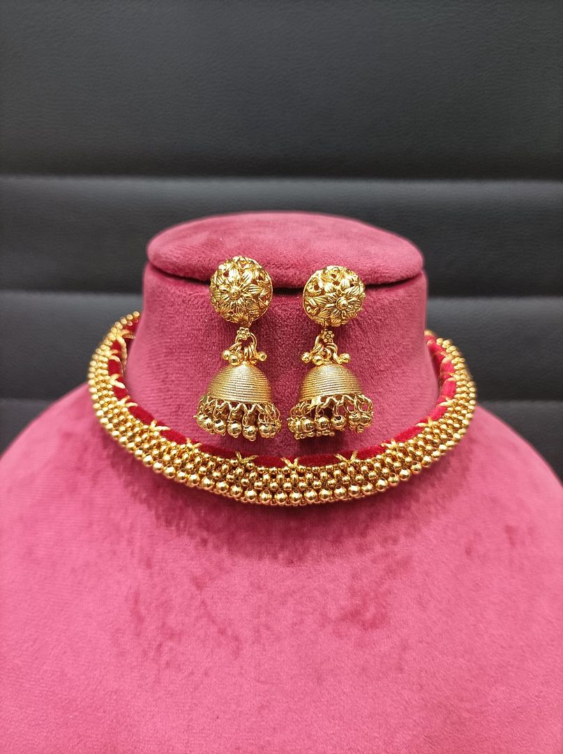 Polki Antique Necklace By Chokerset Colour Gold, Plating Gold CSKS4393