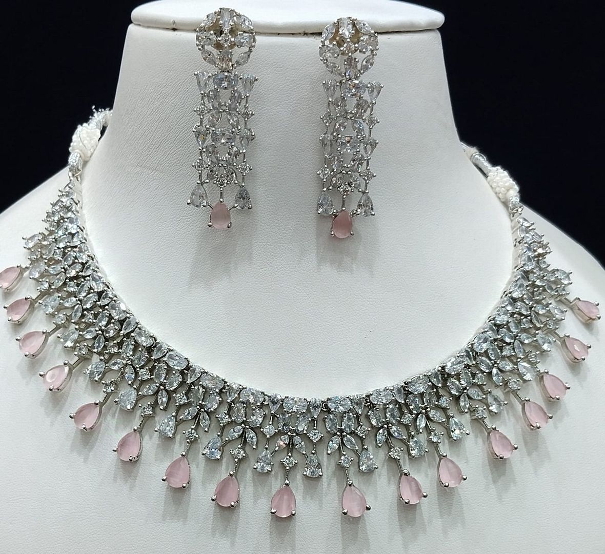 Zircon Necklace By Chokerset Colour Pink, Plating Silver CSNA4471