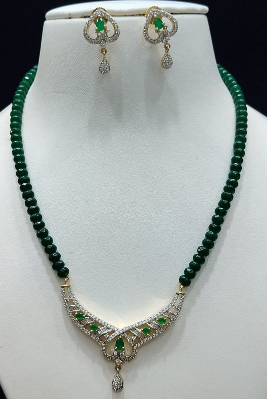 Zircon Necklace By Chokerset Colour Green, Plating Gold CSNA4457