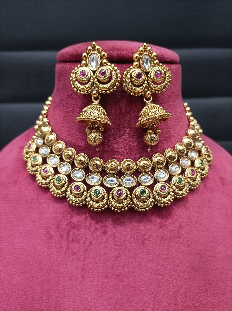 Polki Antique Necklace By Chokerset Colour Multi, Plating Gold CSKS4385