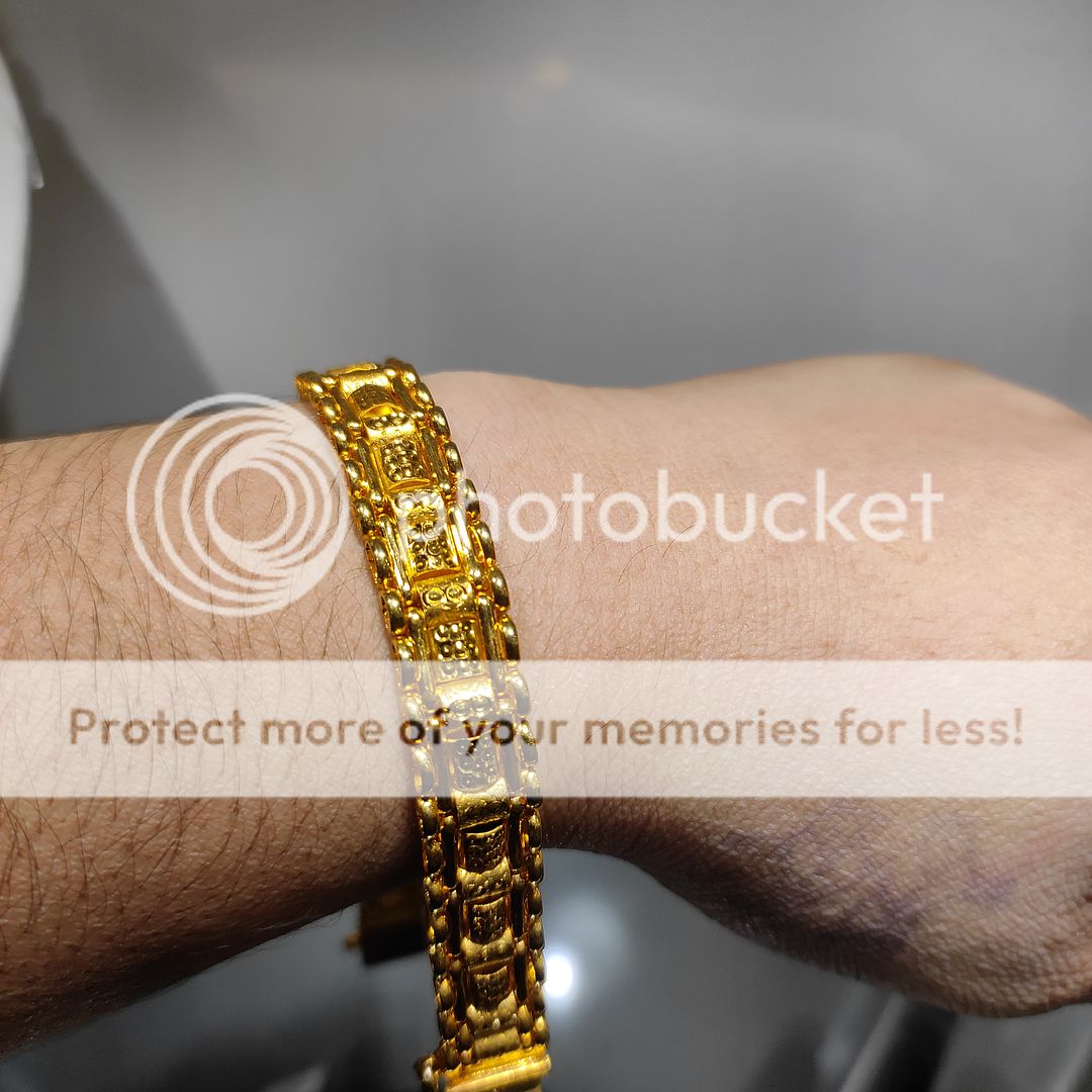 200 Milligram Gold Forming Bracelet By Chokerset WAB630