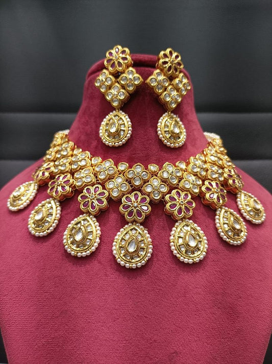 Kundan Necklace By Chokerset Colour Ruby, Plating Gold CSKS4353