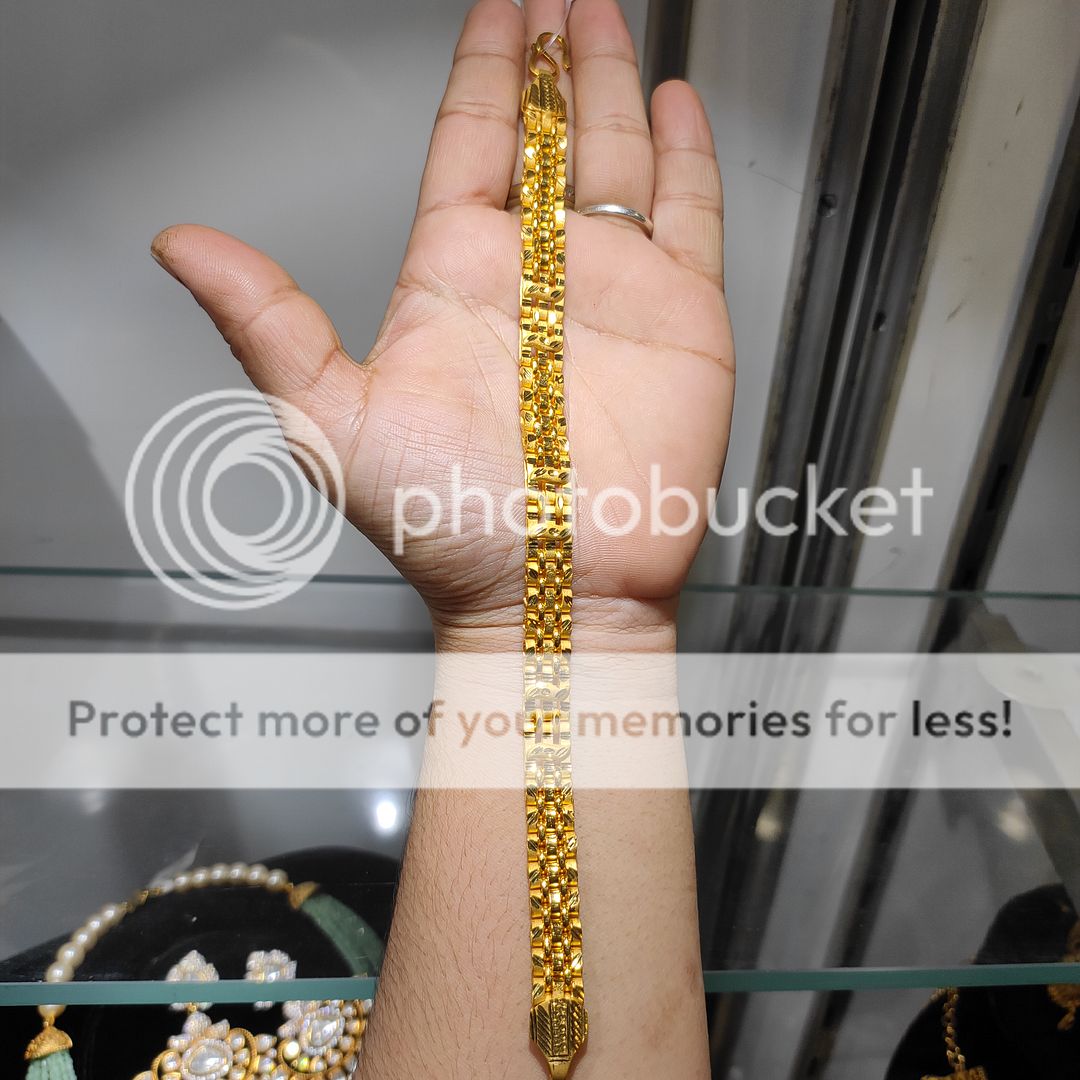 200 Milligram Gold Forming Bracelet By Chokerset WAB628