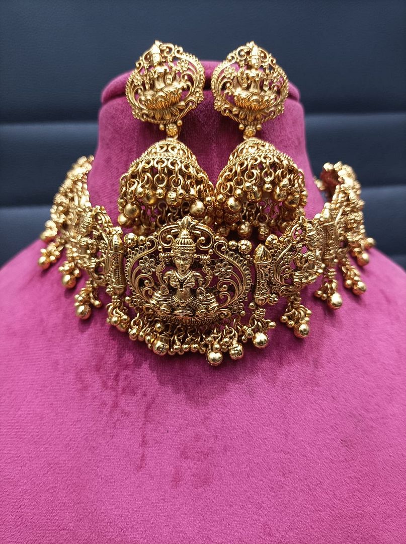 Polki Antique Necklace By Chokerset Colour Gold, Plating Gold CSKS4386