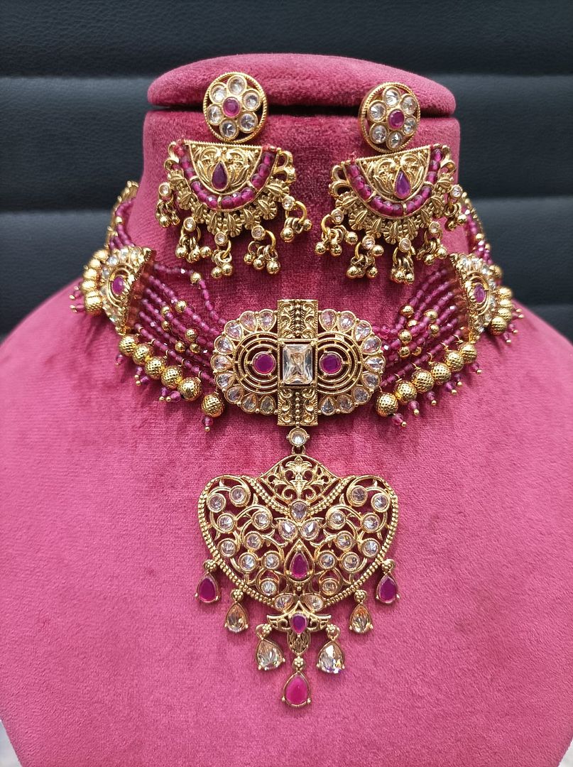 Polki Antique Necklace By Chokerset Colour Ruby, Plating Gold CSKS4382