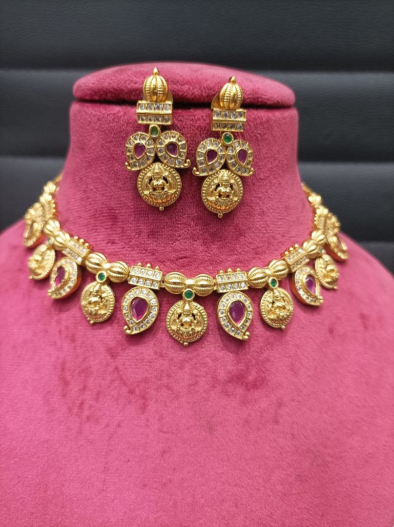 Polki Antique Necklace By Chokerset Colour Multi, Plating Gold CSKS4399