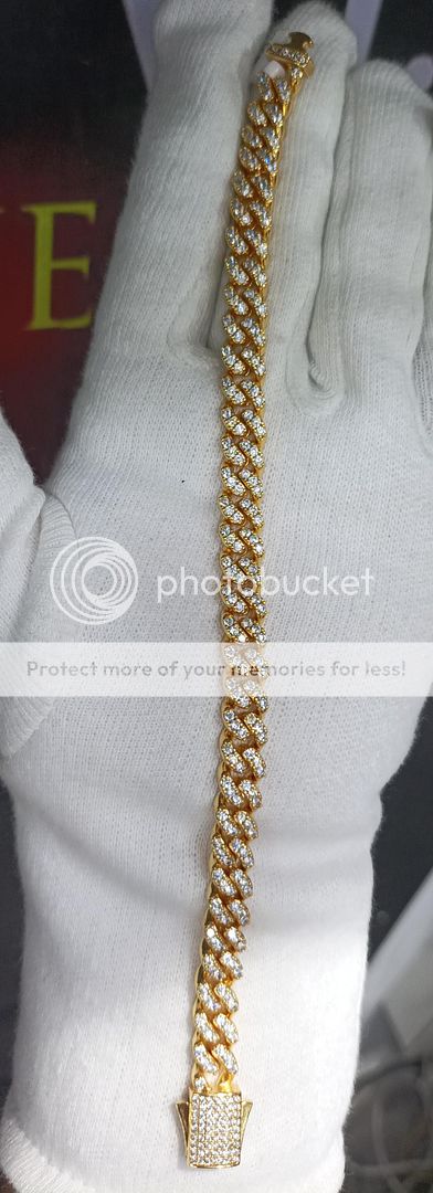 8 Size 100 Mg. Gold Forming Bracelet By Chokerset BRACE352