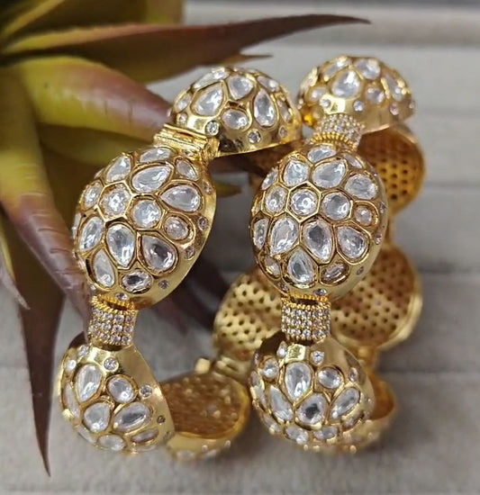 Fine Antique Polki Kundan Bangles By Chokerset Colour Gold, Plating Gold CSBG3350