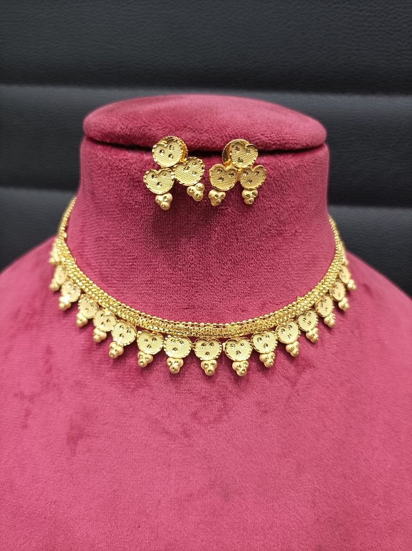 Gold Forming Jewellery Sets By Chokerset CSGF3527