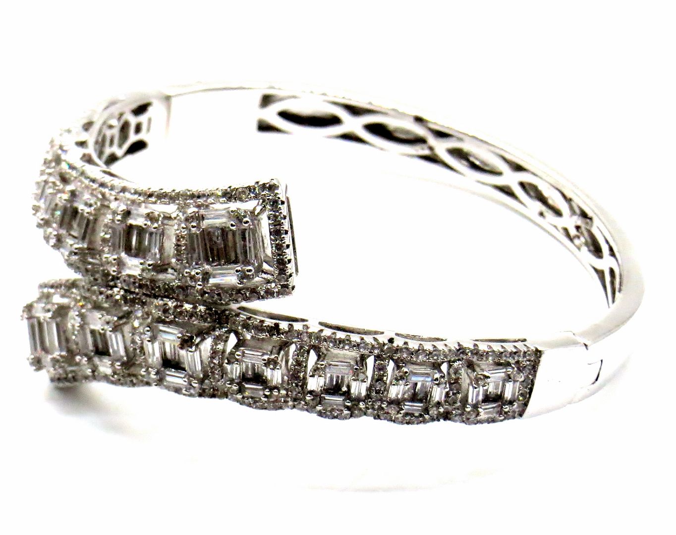 Jewelshingar Jewellery Plain Bracelet For Women ( 51824JBS )