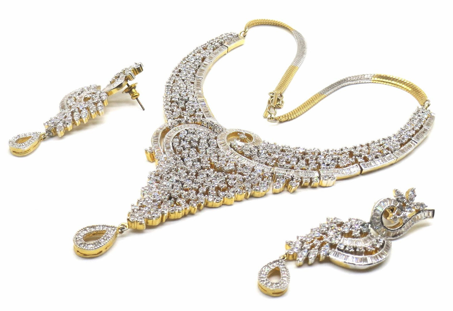 Jewelshingar Jewellery Gold Colour Necklace For Women ( 55930NAD )