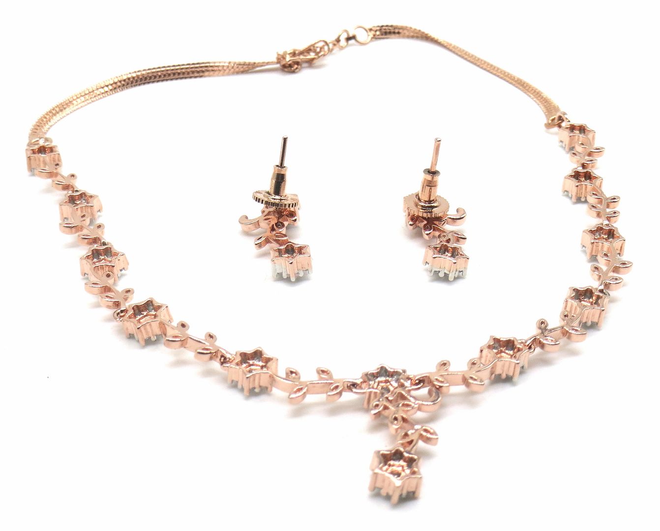 Jewelshingar Jewellery Gold Colour Necklace For Women ( 55986NAD )