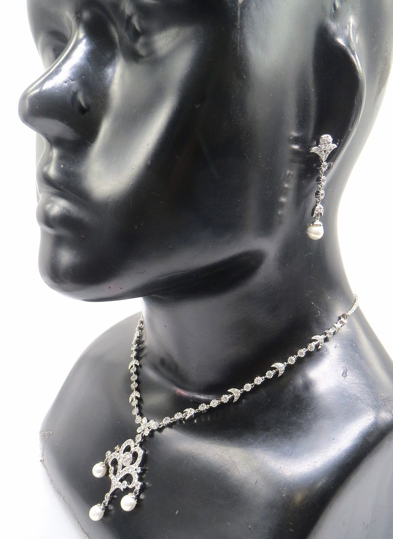 Jewelshingar Jewellery Silver Colour Necklace For Women ( 56012DCS )
