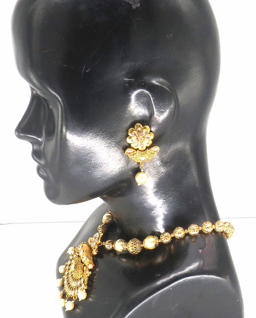 Jewelshingar Jewellery Gold Plated Pendant Sets For Women ( 56507PSP )