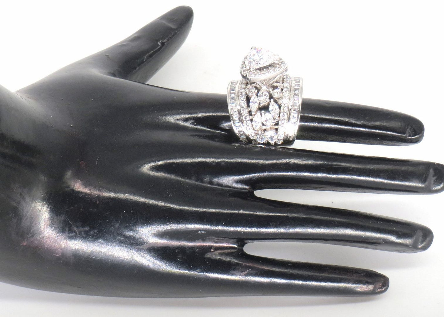 Jewelshingar Jewellery American Diamond Clear Colour Size 16 Silver Plated Ring For Girls ( 58567SSR )