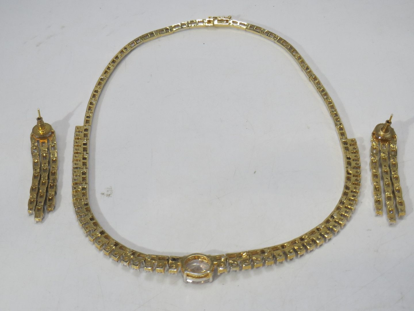 Jewelshingar Jewellery Fine American Diamond Gold Plated Clear Colour Necklace For Women ( 60756NAD )