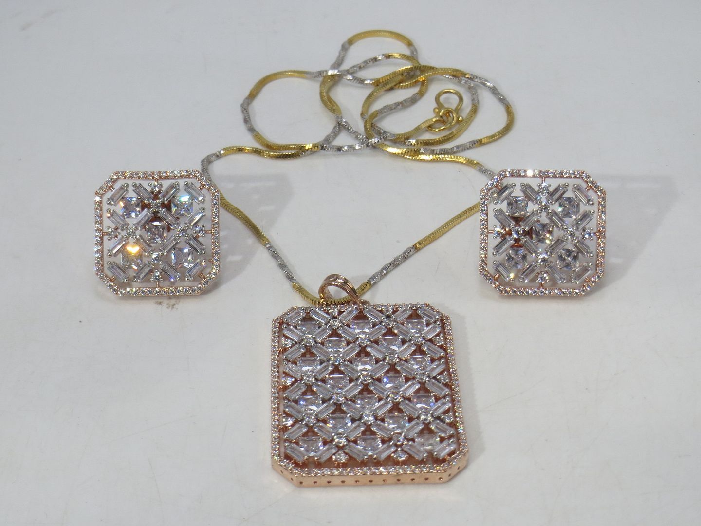 Jewelshingar Jewellery Fine American Diamond Gold Plated Clear Colour Necklace For Women ( 60764NAD )