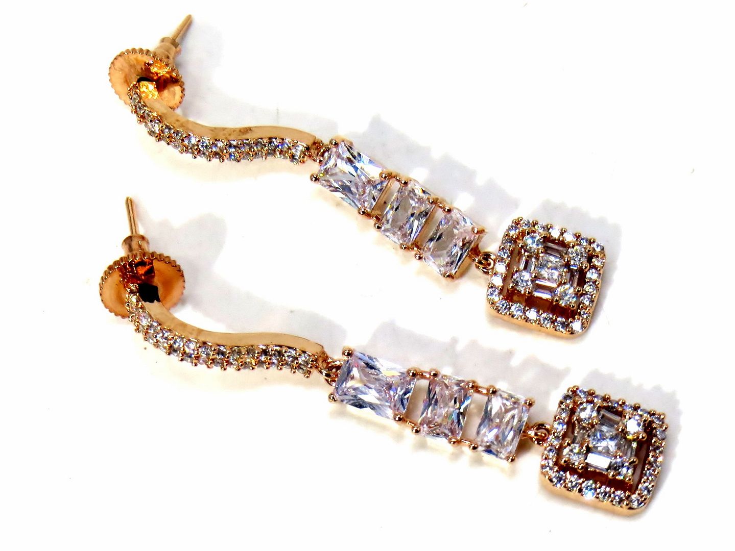 Jewelshingar Jewellery Gold Plated Diamond Earring For Women ( 60912EAD )