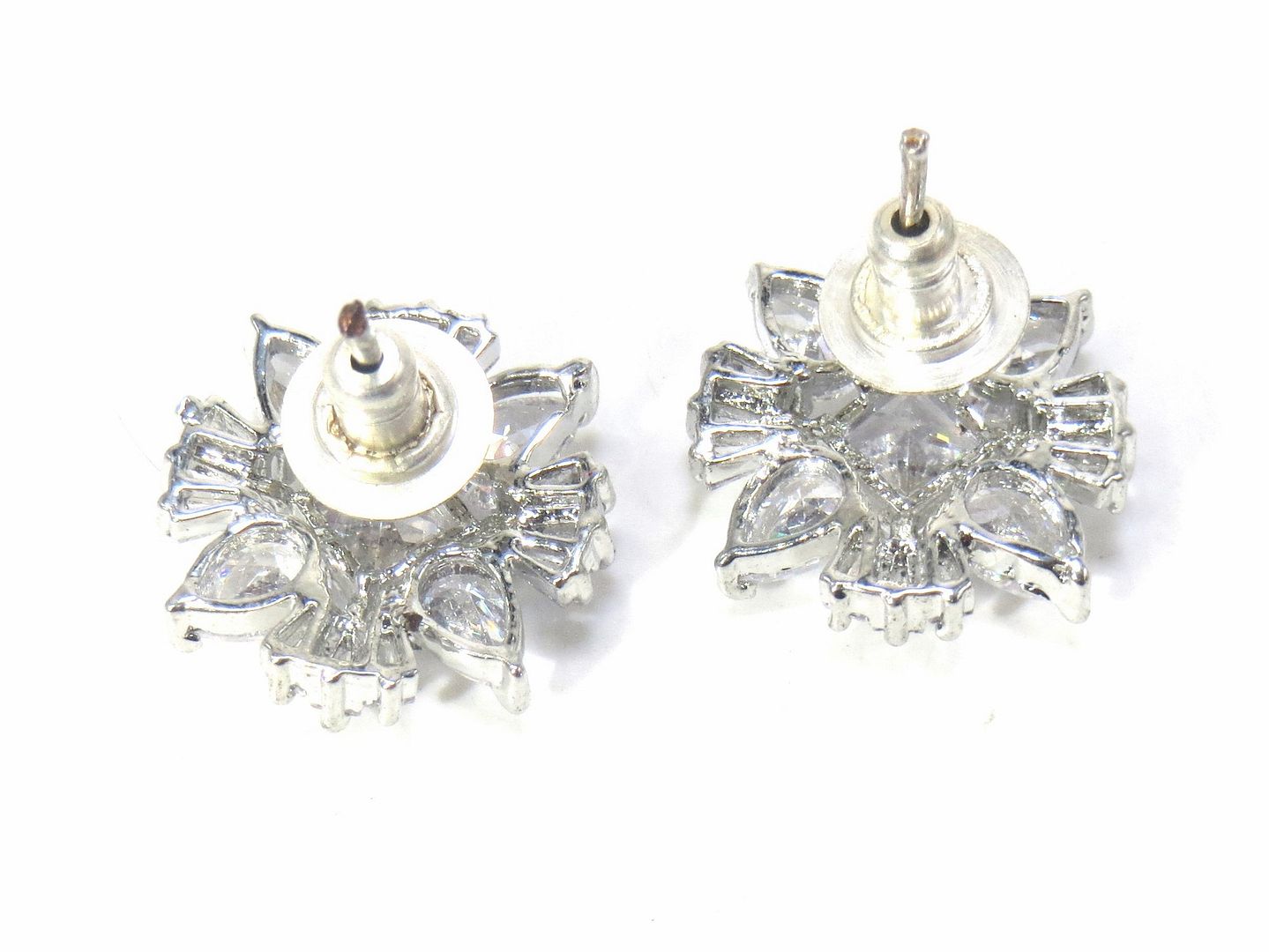 Jewelshingar Jewellery Silver Plated Diamond Earring For Women ( 60990GJT )