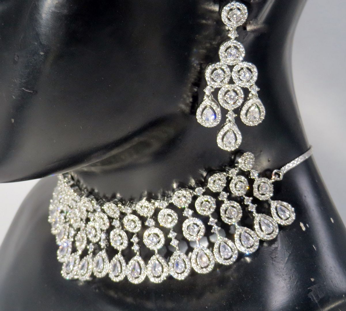 Jewelshingar Jewellery Fine Antique Polki Kundan silver Plated Clear Colour Necklace For Women ( 62079NAD )