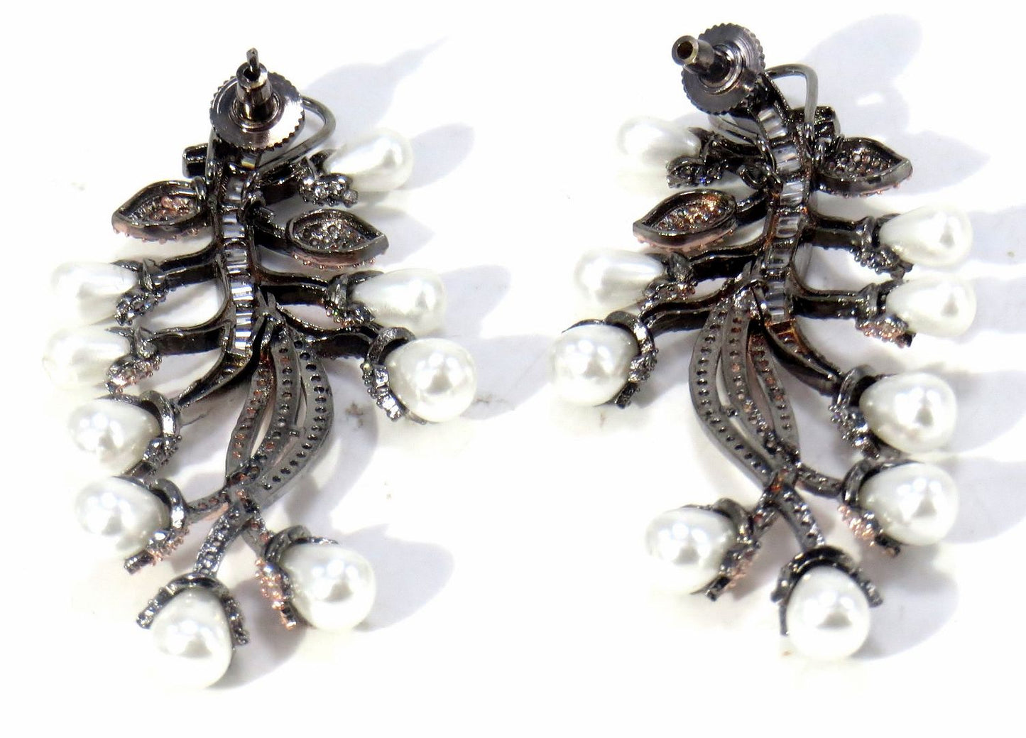 Jewelshingar Jewellery Rosegold Plated Diamond Earring For Women ( 62143EAD )