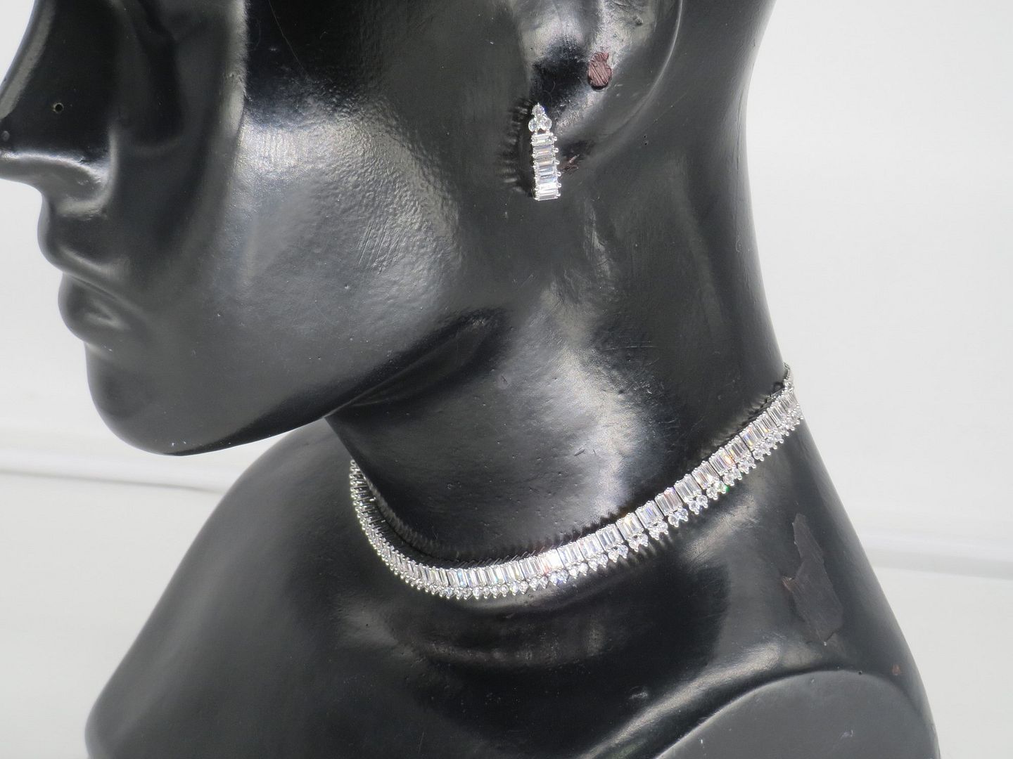 Jewelshingar Jewellery Fine Antique Polki Kundan Silver Plated Clear Colour Necklace For Women ( 62735NAD )